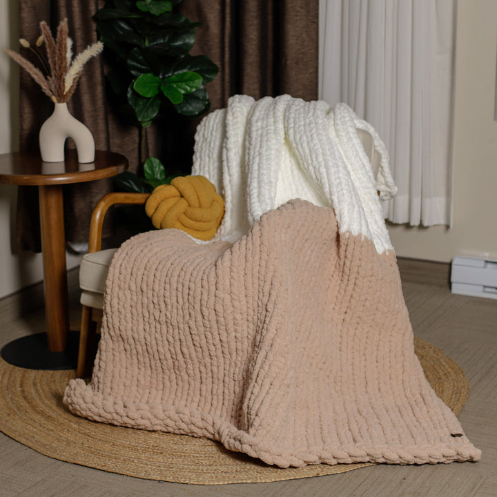 Two-Tone Ombre Blanket
